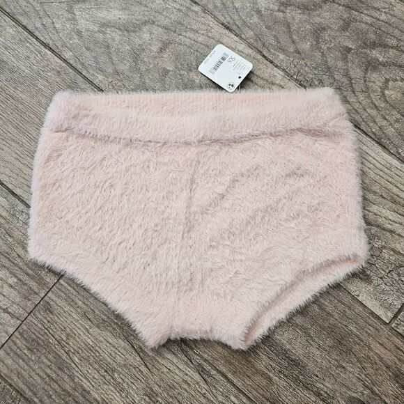 Free People Intimately FP Girls Night In Pointelle Shorties Pink Faux Fur - Picture 2 of 9